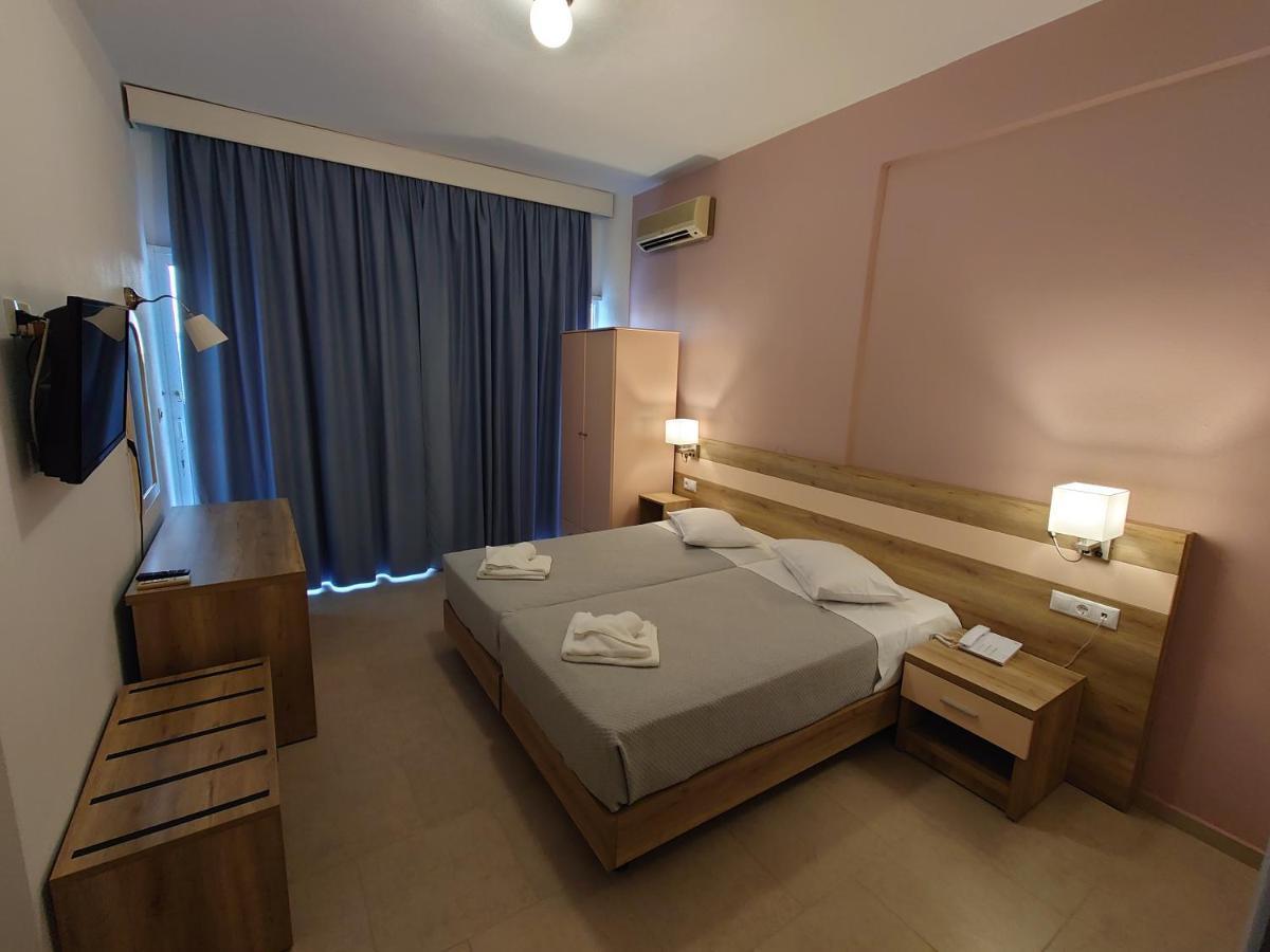 Ifigenia Hotel Skiathos Exterior photo