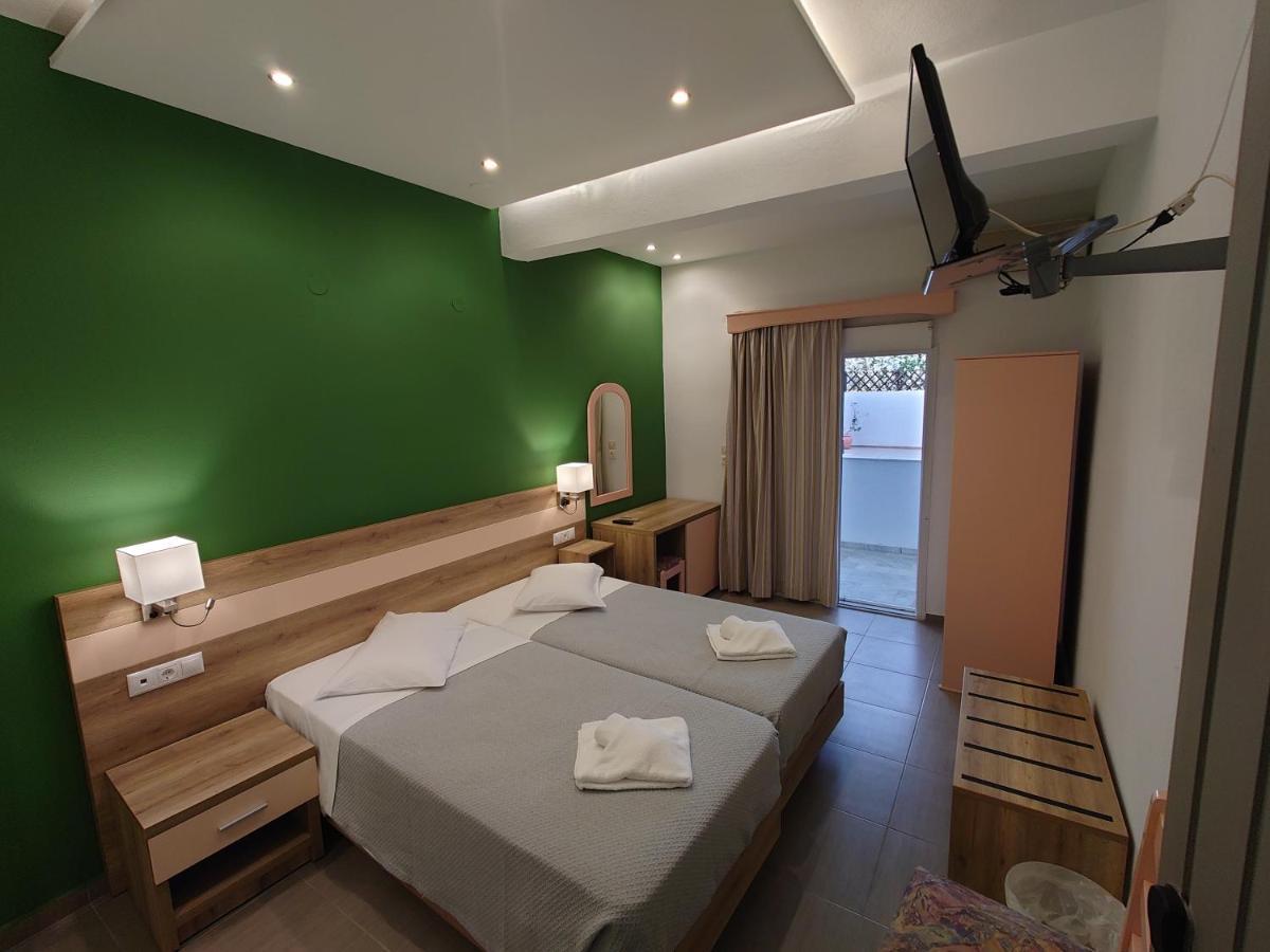 Ifigenia Hotel Skiathos Exterior photo