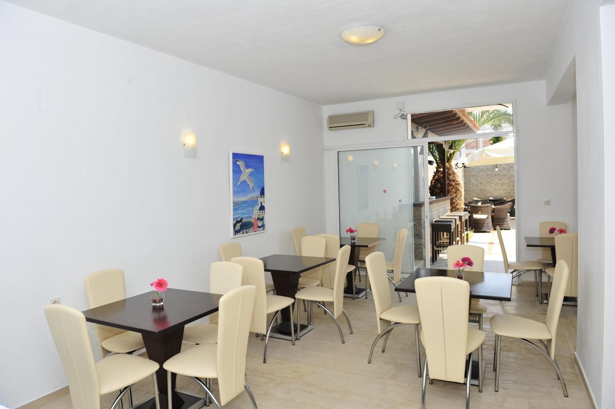 Ifigenia Hotel Skiathos Exterior photo